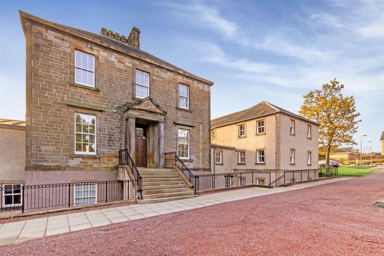 The View Deer Park Luxury Apartment Edinburgh Bagian luar foto